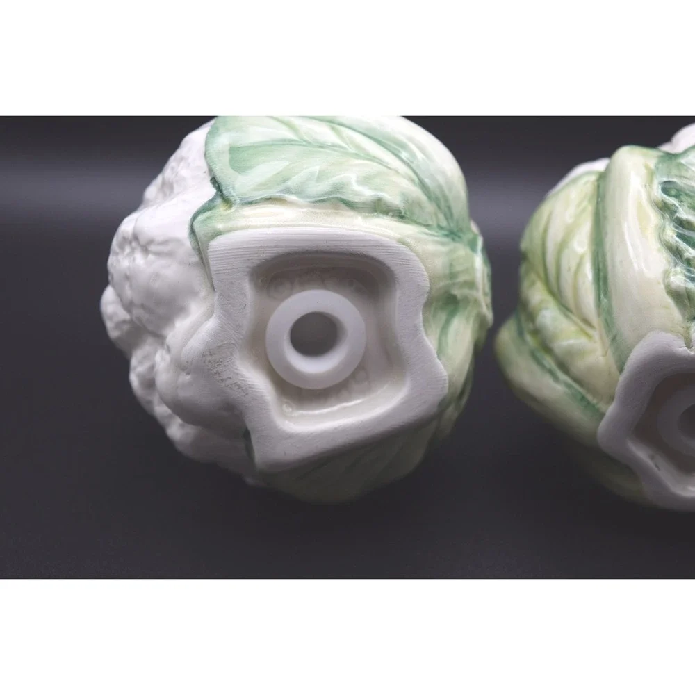 Fitz and Floyd Cauliflower Salt and Pepper Shakers 1989 White Green Excellent